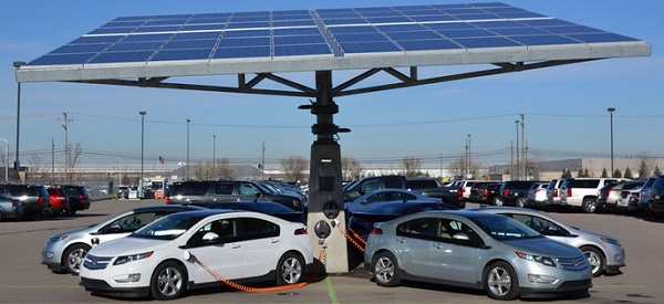 electric vehicles powerered by solar