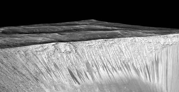 NASA-water-Mars-01