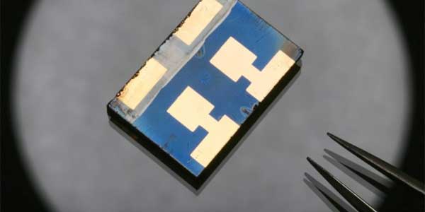 This is a Perovskite solar cell prototype. Credit: Copyright Alain Herzog / EPFL
