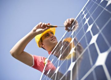 What are the different types of solar energy system installations?