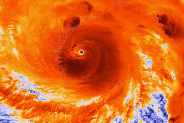 infrared-satellite-image-of-Hurricane-Harvey