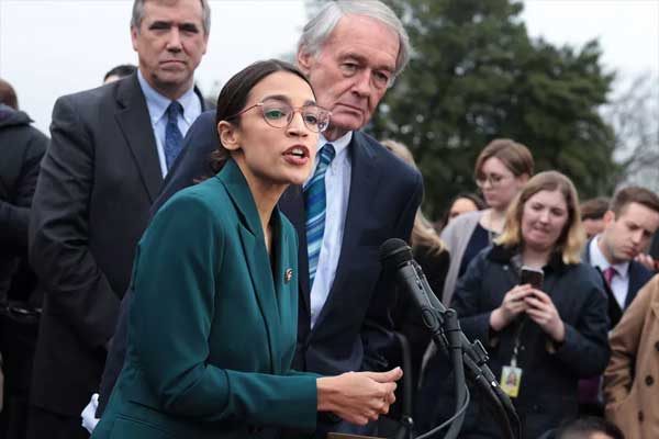 Ocasio-Cortez-hold-a-news-conference