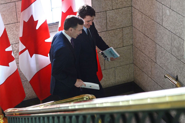 Bill-Morneau,-left,-and-Prime-Minister-Justin