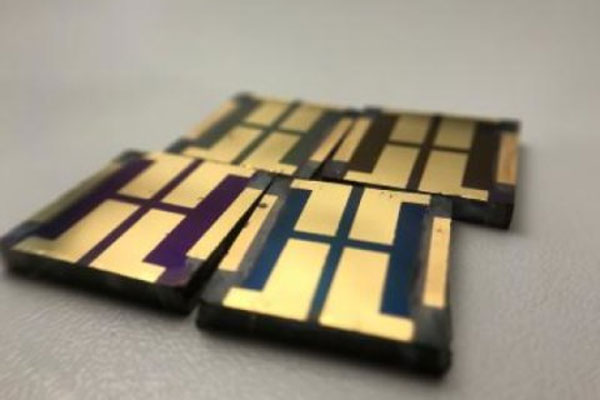perovskite-solar-cell-performance