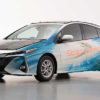 Prius-PHV-demo-model-equipped-with-solar-battery-panel