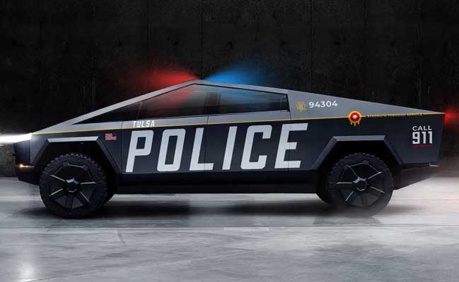 Tulsa-Cybertrucks-police-cars