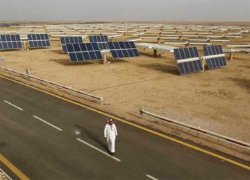 Saudi Arabia announces major plans for solar—signs several power purchase agreements