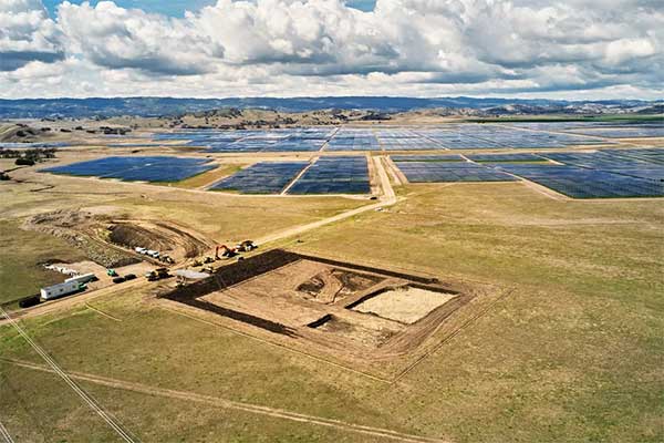 California-Flats-solar-farm