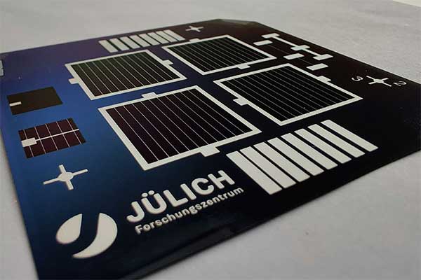 Prototype-of-the-solar-cells-in-laboratory-size