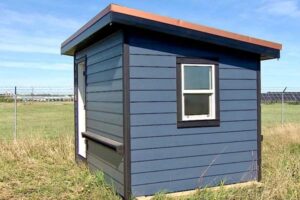 The Bee Cube mobile hut