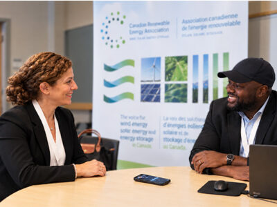 Renewable-Energy-Conference-Conversation-blur